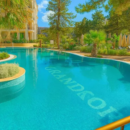 Apartamento Harmony Grand Private 11-2